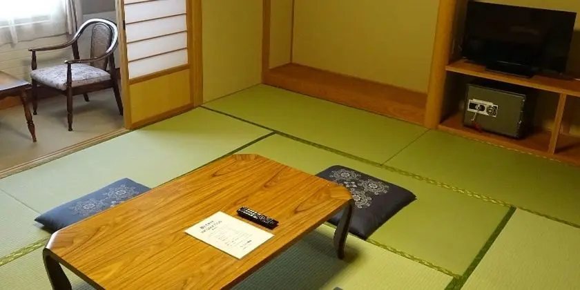 Traditional Oda (JP Style for 6 Guests, Private Toilet)