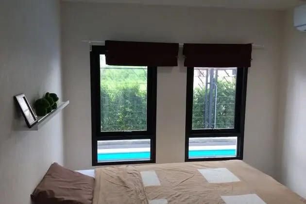 1 Bedroom Pool Access