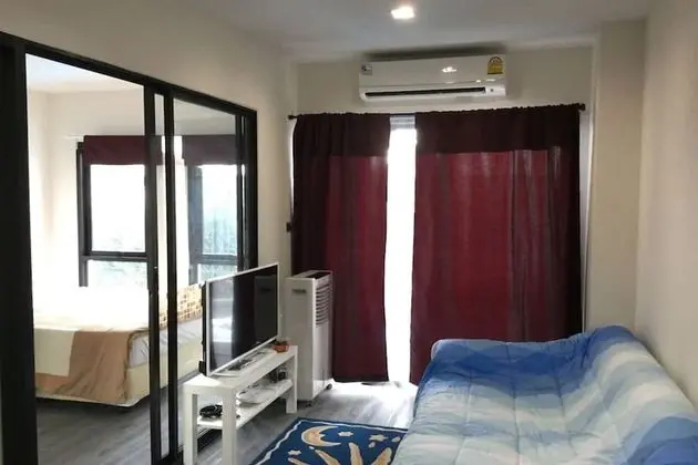 1 Bedroom Pool Access