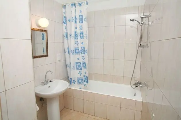 Apart Daire, 2 Yatak Odası, Havuz Manzaralı