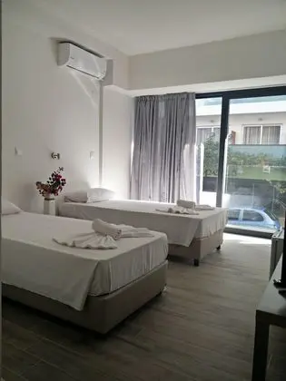 Tek Büyük veya İki Ayrı Yataklı Oda