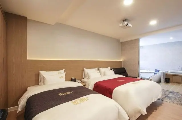 Deluxe İki Ayrı Yataklı Oda (Movie Room)