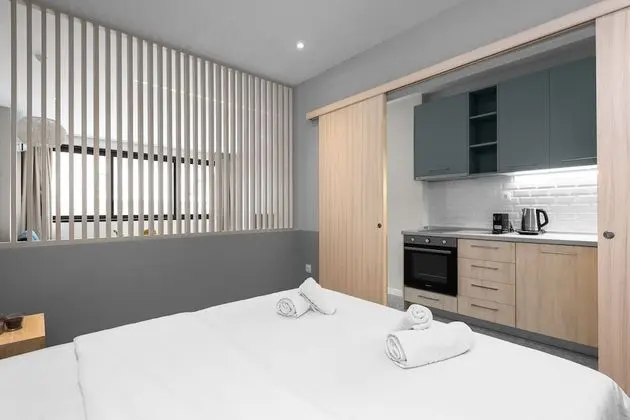 Deluxe Tek Büyük Yataklı Oda