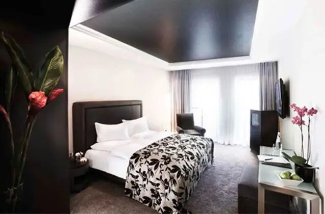Design Tek Büyük Yataklı Oda