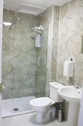Ortak Ranzalı Oda, Sadece erkekler için