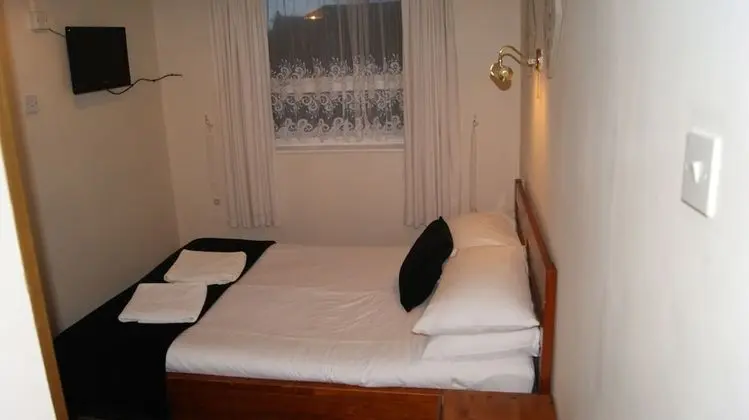 Tek Büyük Yataklı Oda (Room 1)