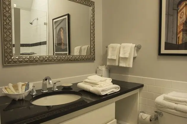 Büyük Yataklı Tek Kişilik Oda (Luxury Double)