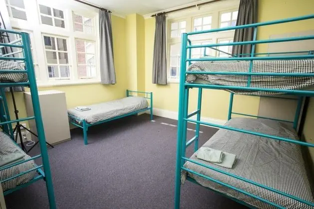 Yatakhanede Yatak Female Room
