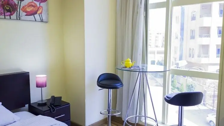 Deluxe Stüdyo Süit, Küçük Mutfak