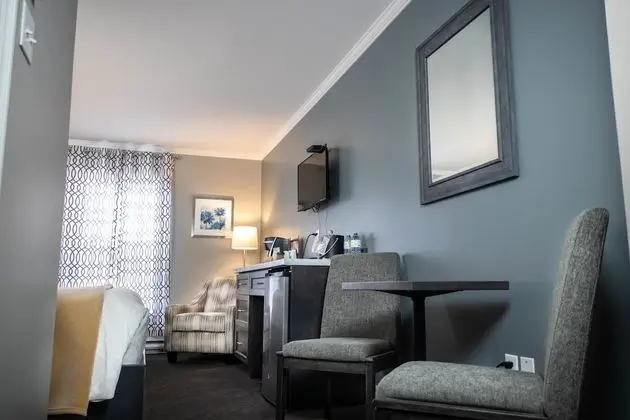 Deluxe Tek Büyük Yataklı Oda, 2 Çift Kişilik Yatak, Sigara İçilmez
