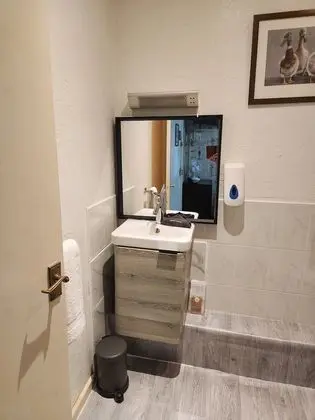 Classic Tek Büyük Yataklı Oda