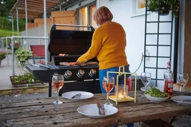 Traditional Kulübe, Banyolu/Duşlu (Stable )