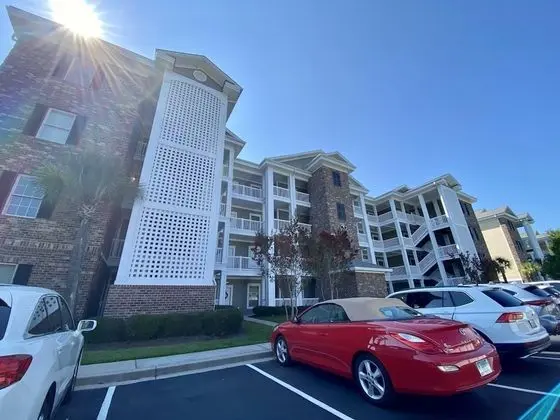 Daire, Birden Çok Yatak (NEWLY FURNISHED! Premiere Condo w/ La)