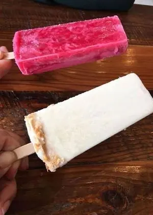 Ev