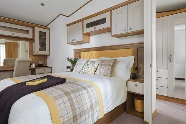 Premium Karavan