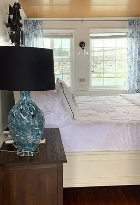 Premier Tek Büyük Yataklı Oda (Stateroom 4)