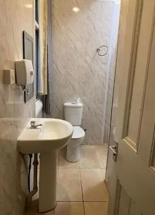 Standard Tek Kişilik Oda (Shared)
