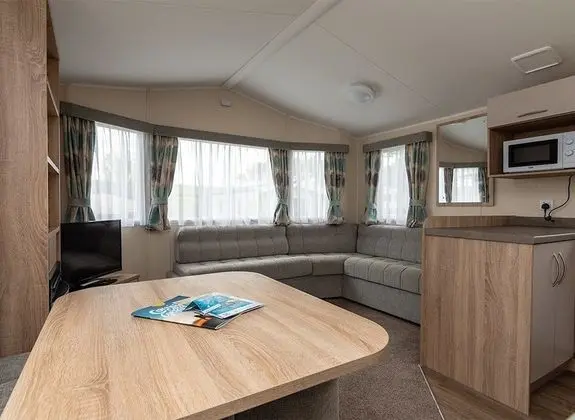 Comfort Plus Caravan 2