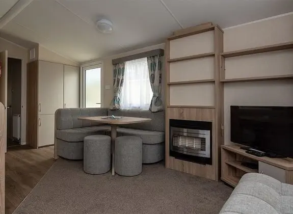 Comfort Plus Caravan 2