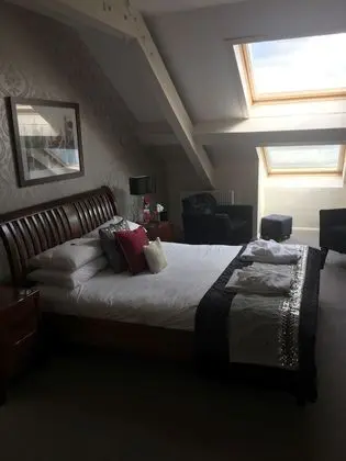 Tek Büyük Yataklı Oda, 1 En Büyük (King) Boy Yatak, Jakuzi, Göl Manzaralı