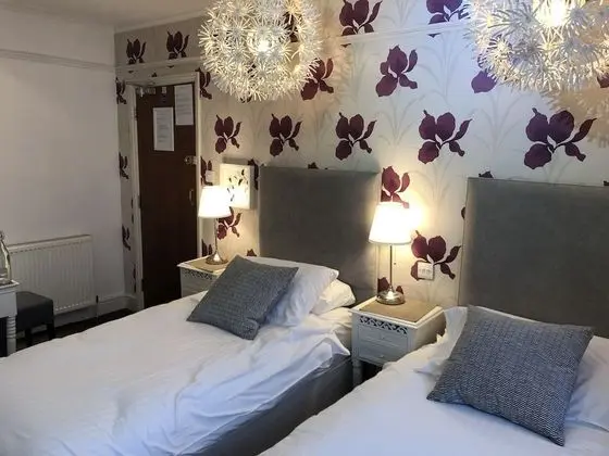 İki Ayrı Yataklı Oda