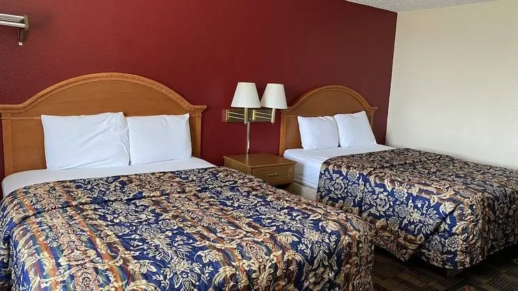 Tek Büyük Yataklı Oda, 2 Büyük (Queen) Boy Yatak