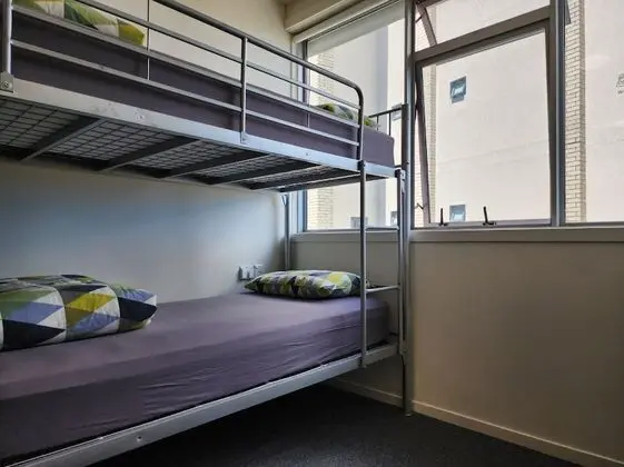 Comfort Ortak Ranzalı Oda, Sadece kadınlar için, Sigara İçilmez, Ortak Banyo