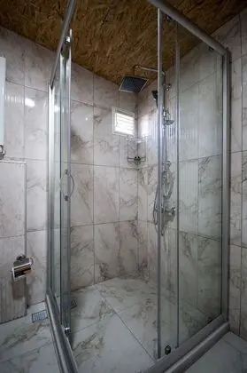 Çatı Katı Süiti (Penthouse)