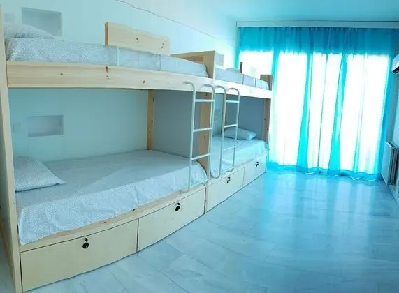 Ortak Ranzalı Oda, Karma Ranzalı Oda, Ortak Banyo