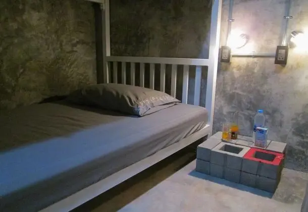 3-Bed Mixed Dormitory with Shared Bathroom