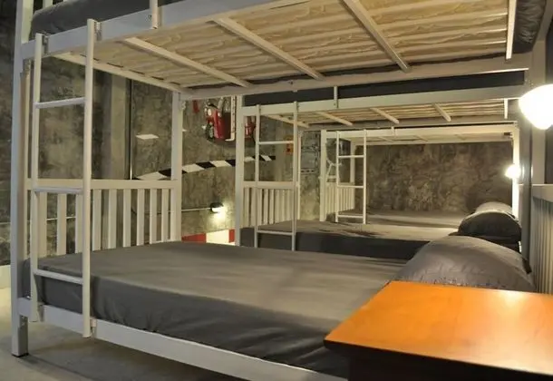 6-Bed Mixed Dormitory with Shared Bathroom