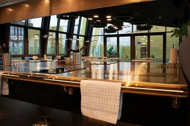 Ortak Ranzalı Oda, Sadece kadınlar için (4)