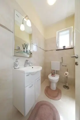 Villa, Sigara İçilebilir