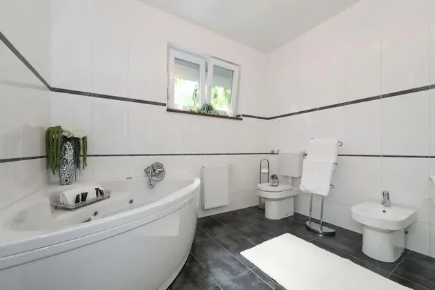 Villa, Sigara İçilebilir