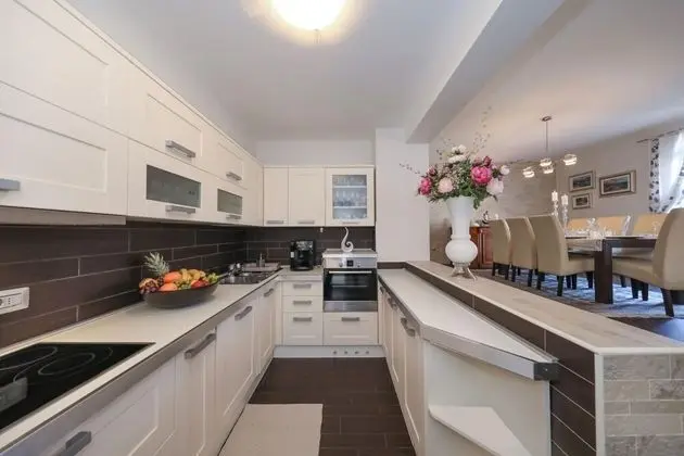 Villa, Sigara İçilebilir