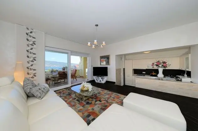 Villa, Sigara İçilebilir