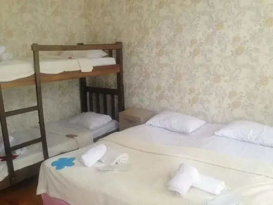 Standard Dört Kişilik Oda
