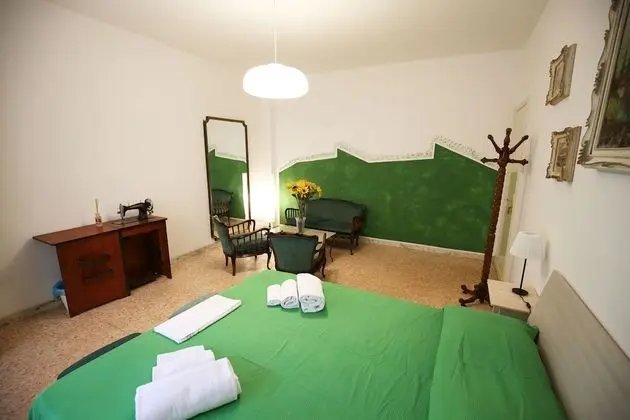 Üç Kişilik Oda, Balkon