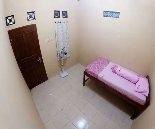Standard Oda, Birden Çok Yatak, Sigara İçilmez, Mutfak