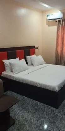 Luxury Tek Büyük Yataklı Oda, Havuz Kullanımı