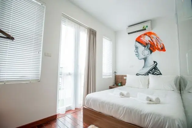 Tek Büyük Yataklı Oda, Balkon