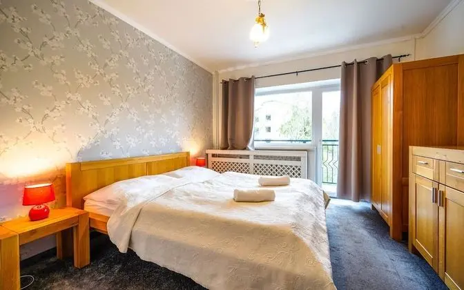 Classic Tek Büyük Yataklı Oda