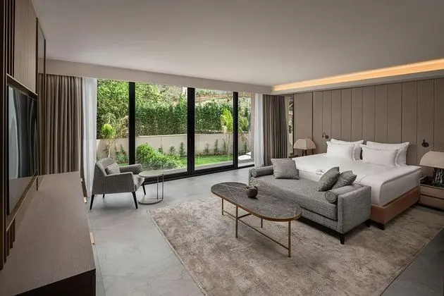 https://images.etstur.com/files/images/hotelImages/TR/213979/l/NG-Phaselis-Bay-Oda-317085.jpg