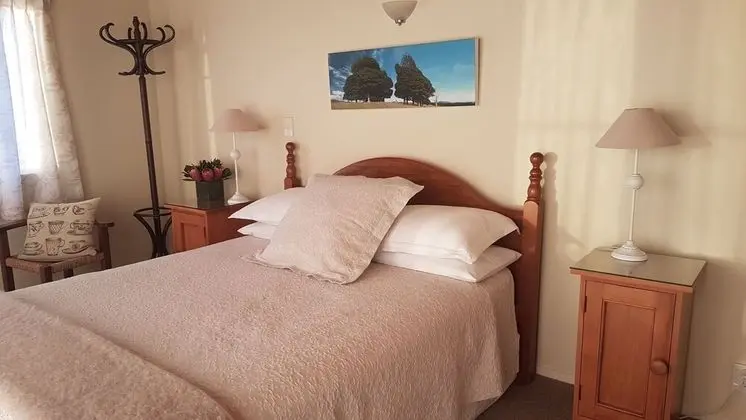 Kır Evi, Koy Manzaralı