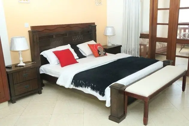 Basic Villa, Birden Çok Yatak