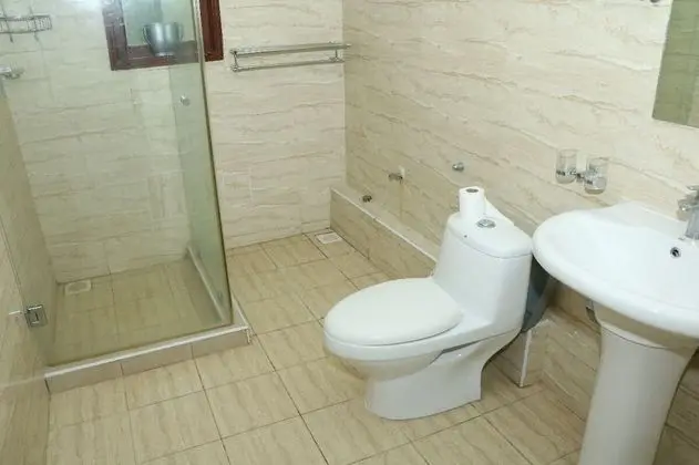 Basic Villa, Birden Çok Yatak