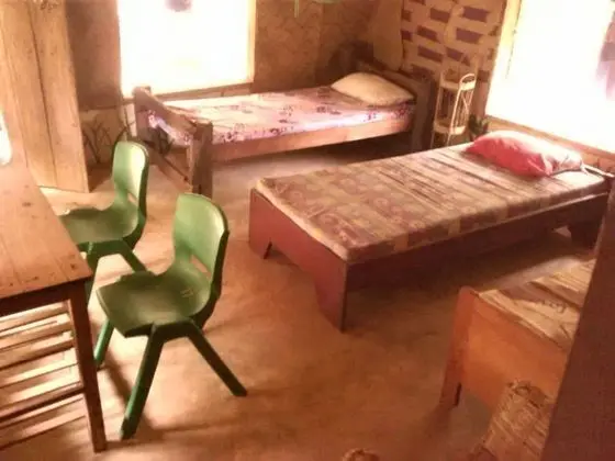 Tek Büyük veya İki Ayrı Yataklı Oda, 1 Çift Kişilik veya 2 Tek Kişilik Yatak, Sigara İçilmez