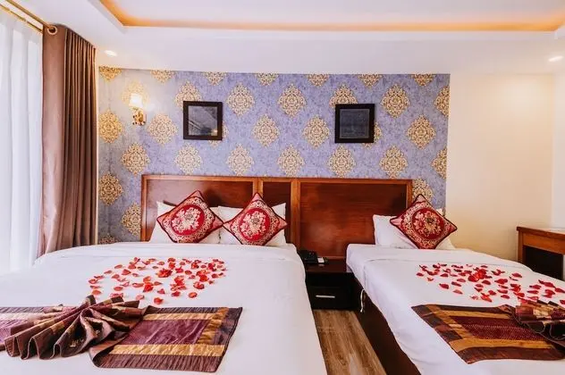 Deluxe Üç Kişilik Oda
