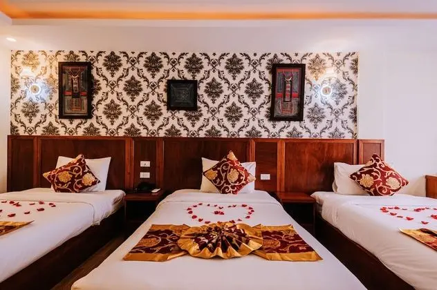 Deluxe Üç Kişilik Oda