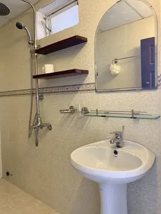 Basic Tek Büyük Yataklı Oda, Ortak Banyo